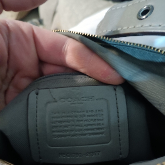 Coach bag - Picture 2 of 3